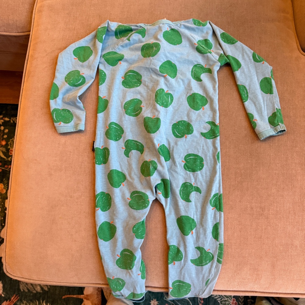👶 Bundle: 3 Bonds Wondersuit Two-Way Zip Onesies w/ Foot Cuffs | 18-24M / Sz 2 - Picture 8 of 10